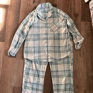 La Vie En Rose Fleece Pajamas Bundle